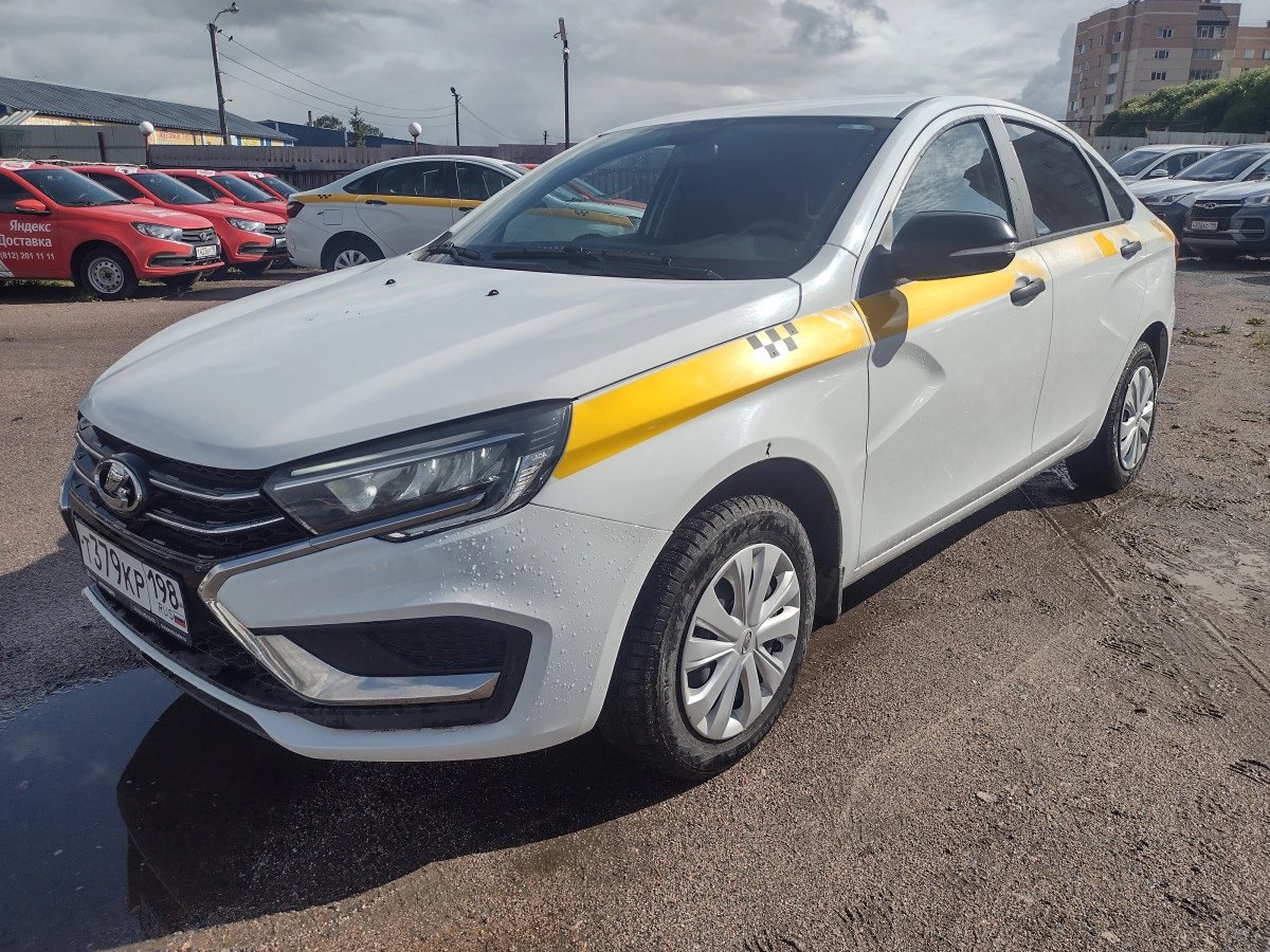LADA Vesta — Санкт-Петербург