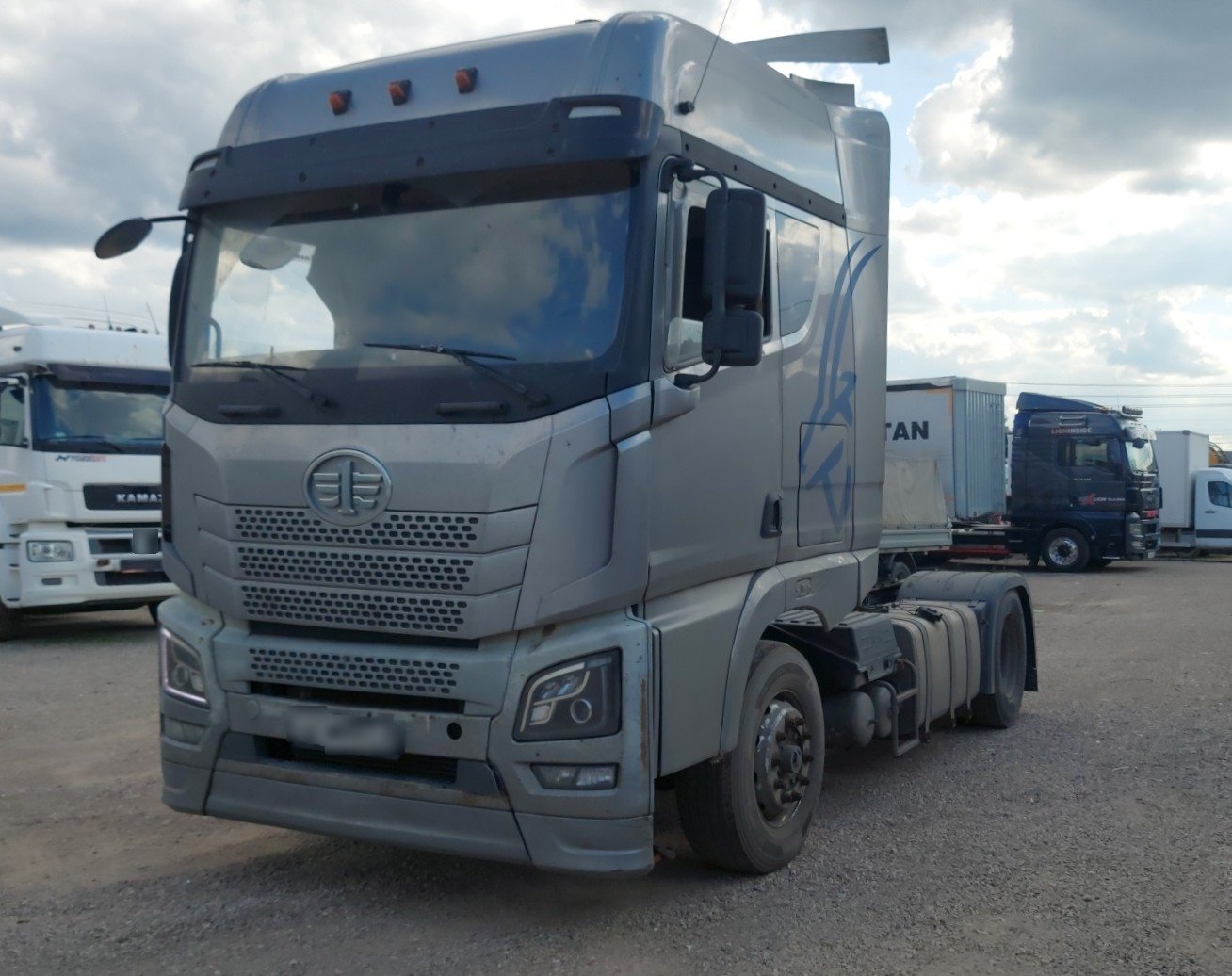 FAW JH6 4x2 Седельный тягач — Московская область