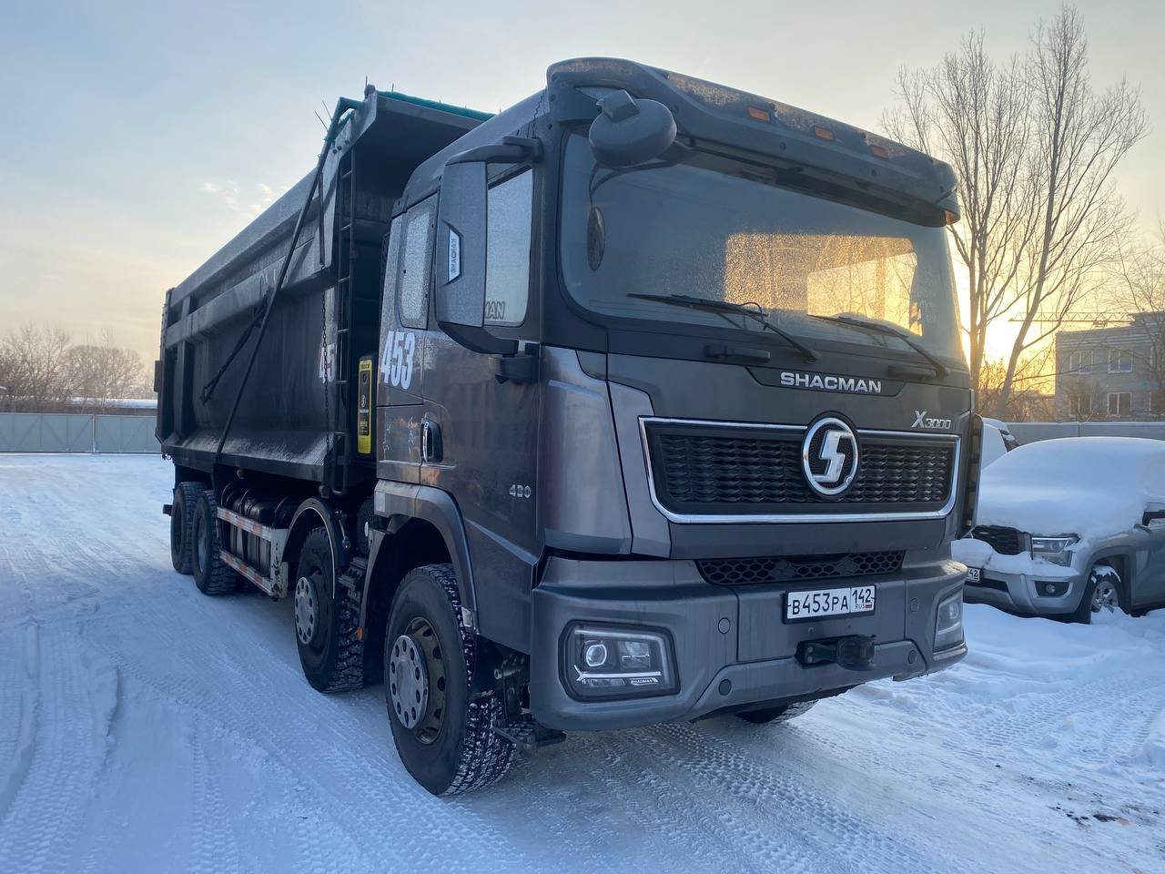 Shacman (Shaanxi) 8x4 Самосвал SX33186V366 — Новокузнецк