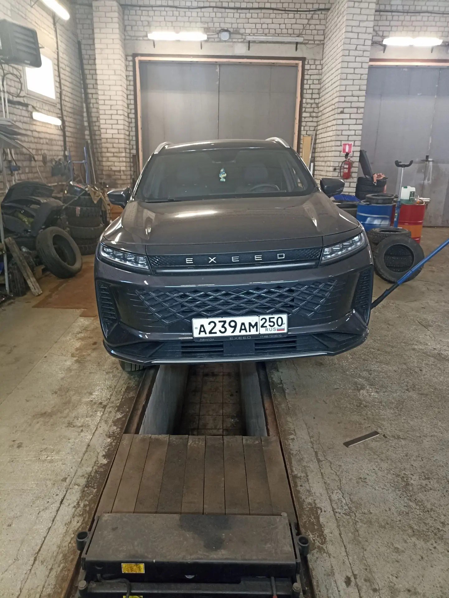 EXEED LX Business 1.5T CVT — Москва