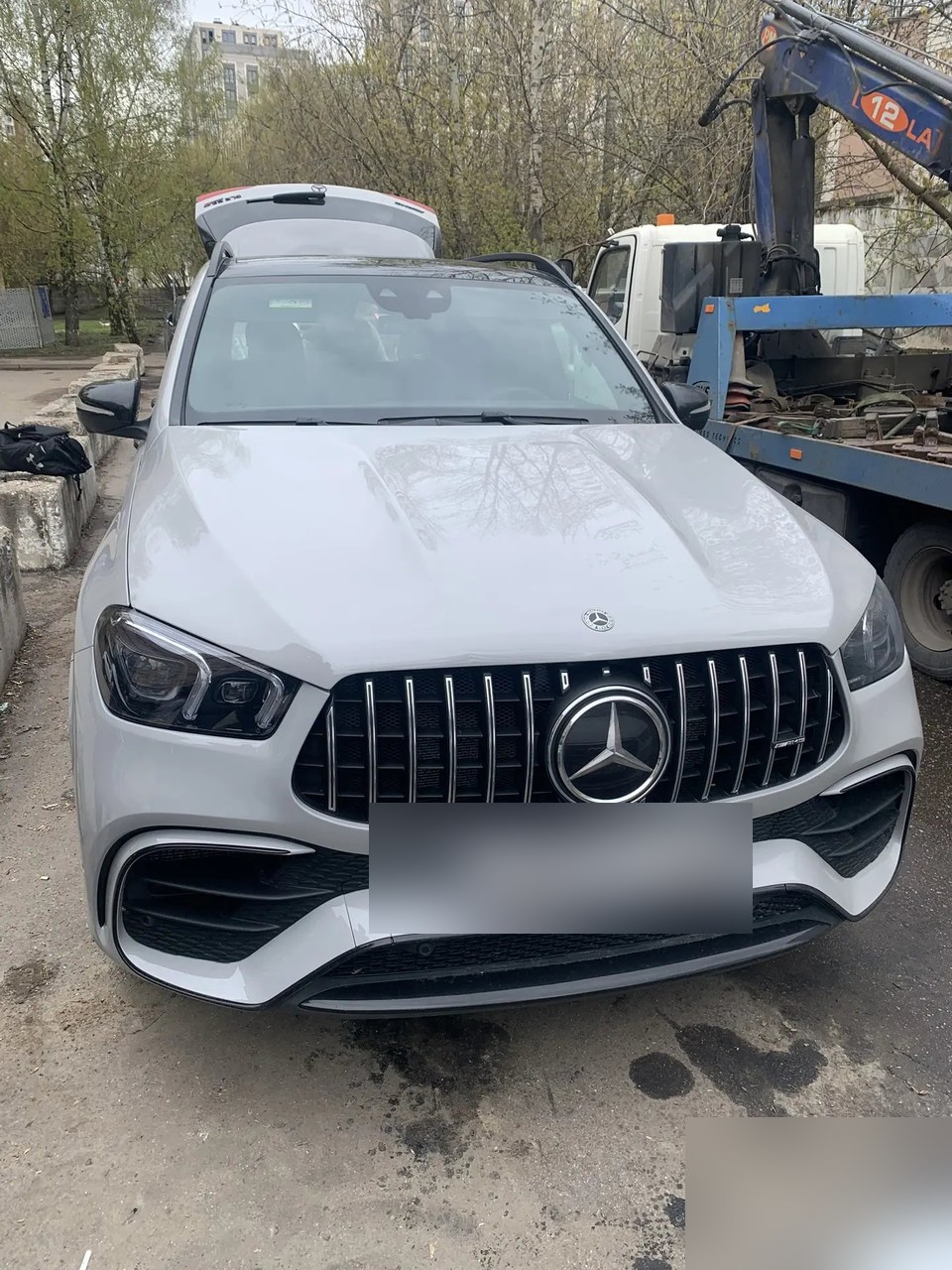 Mercedes-Benz GLE-CLASS — Видное