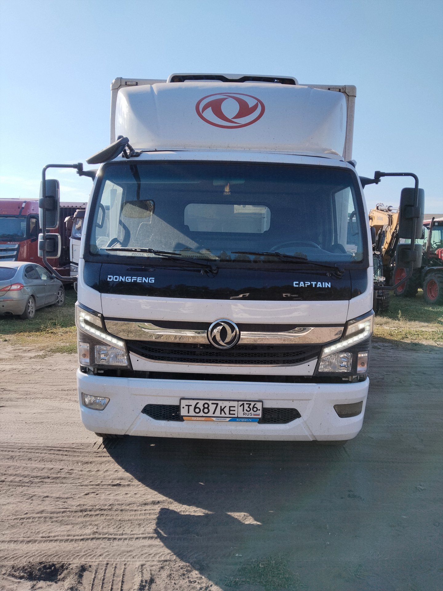 DongFeng C120 Изотермический/рефрижератор с гидробортом — Воронеж