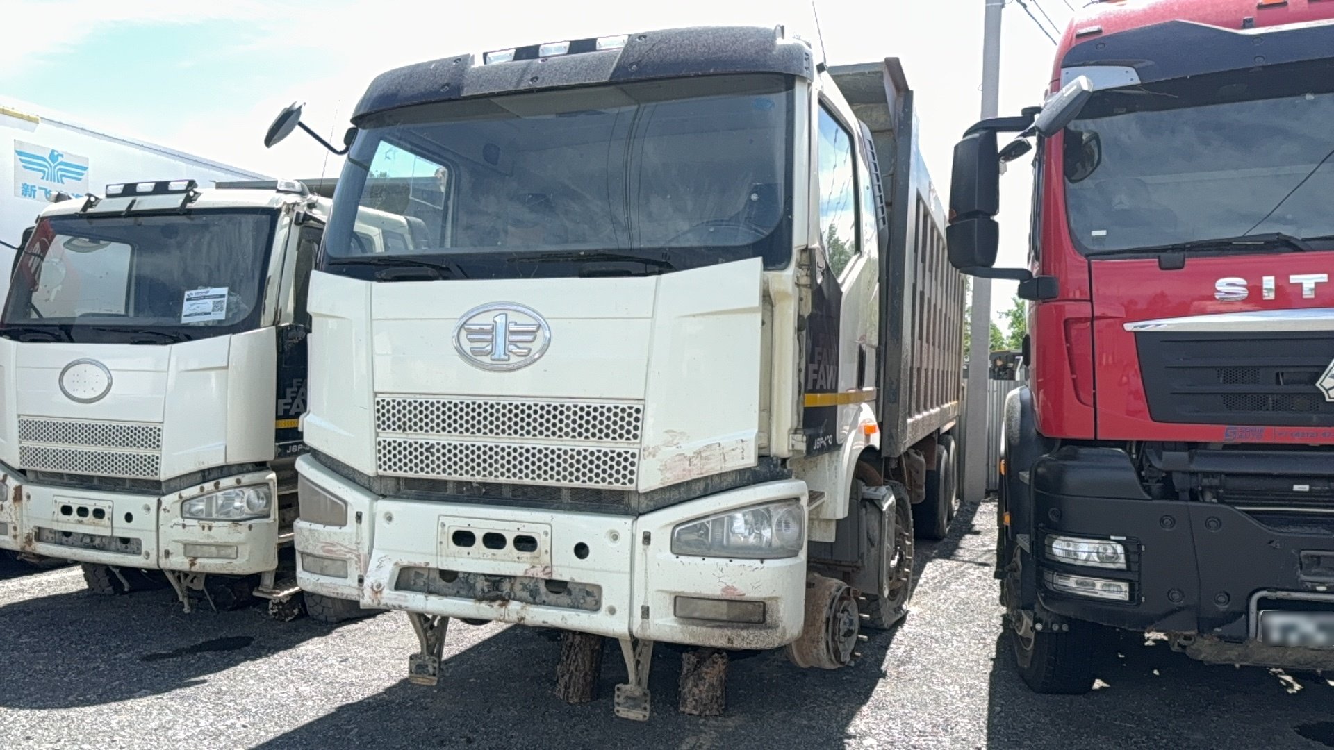 FAW CA 3310 8x4 Самосвал — Хабаровск