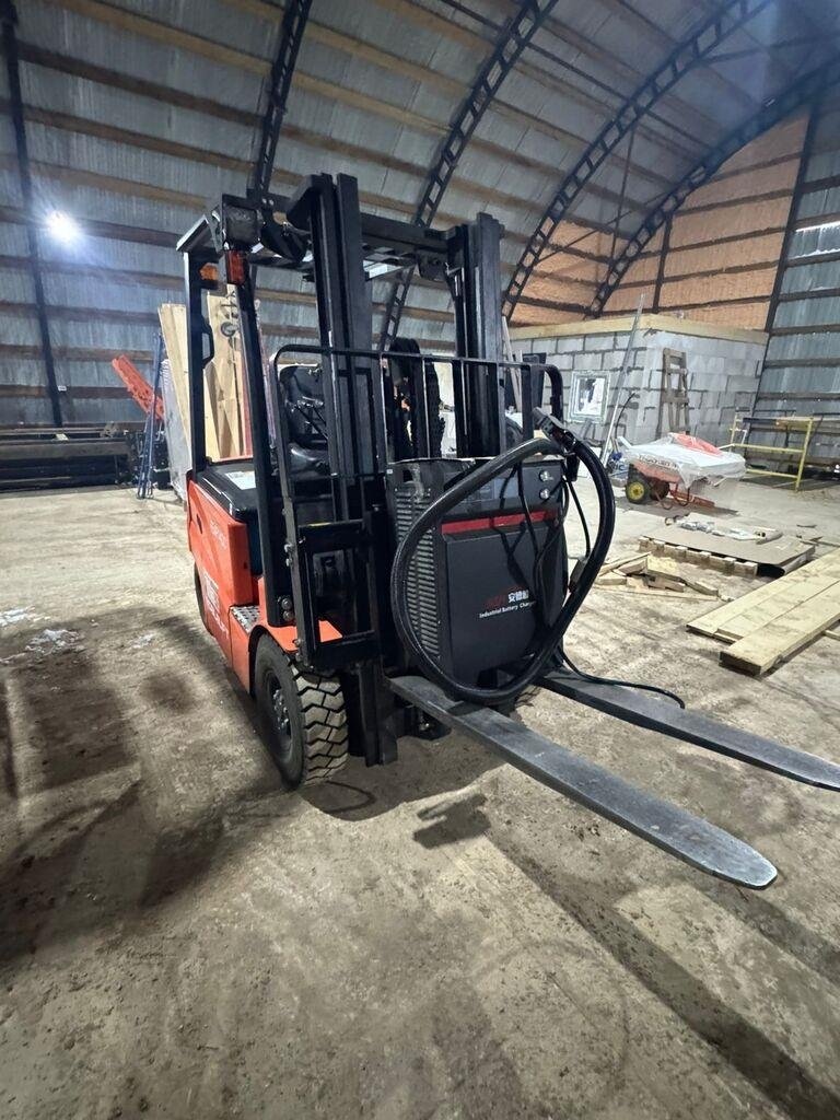 электрический погрузчик NOBLELIFT FE4P14QC 3000 VIN (Зав.№): 4С134636 — Киров