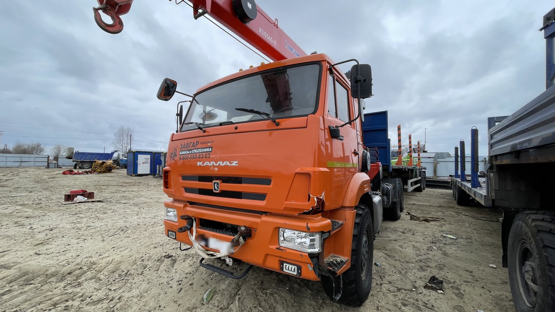 КАМАЗ 43118 6x6 Седельный тягач с КМУ — Ямал