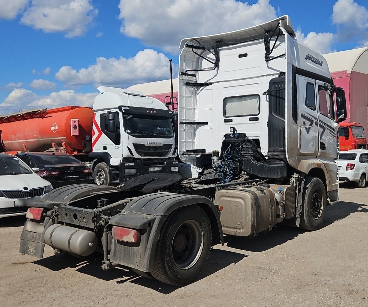FAW CA 4180 4x2 Седельный тягач — Белозерки