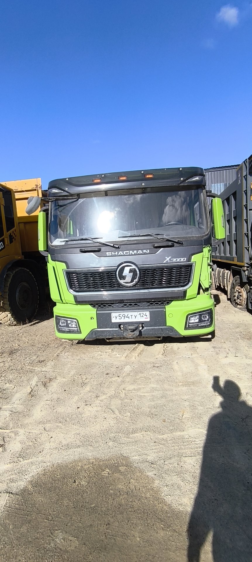 Shacman (Shaanxi) SX* 8x4 Самосвал — Благовещенск