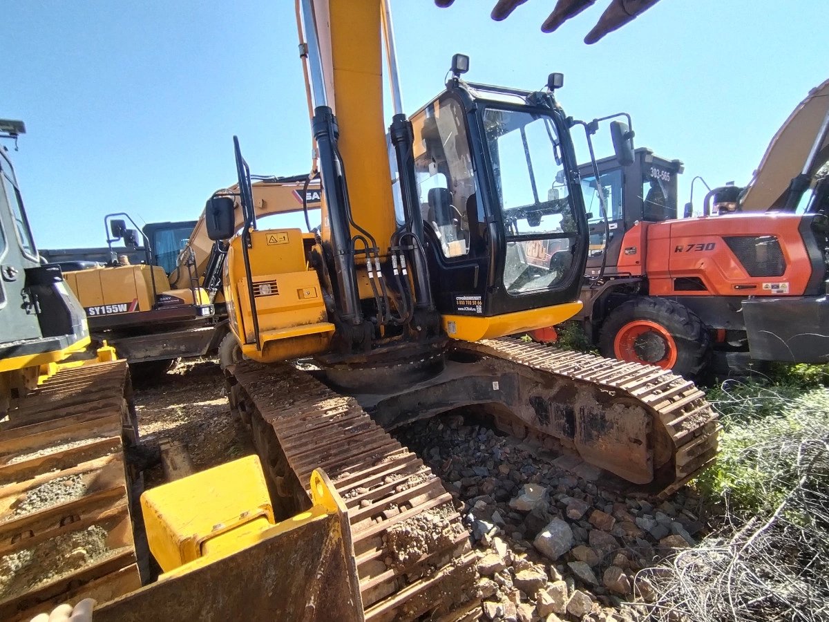 JCB JS205NLC — Артём