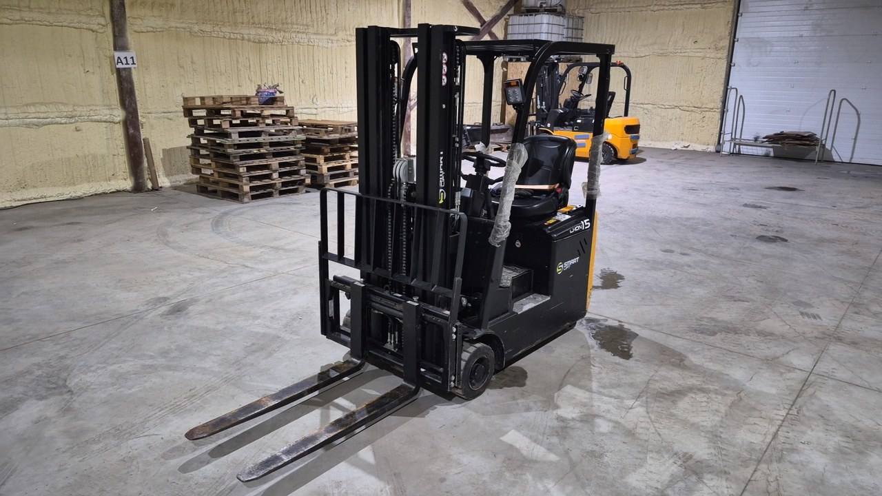 Погрузчик Smartlift EFS151 — Санкт-Петербург