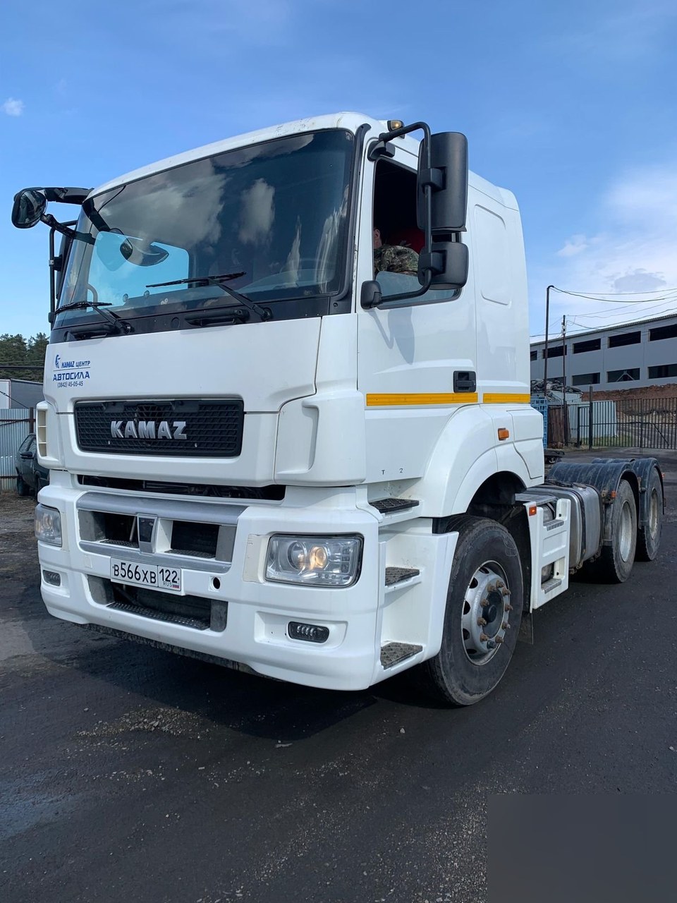 КамАЗ 65206 6x4 Седельный тягач — Новоалтайск