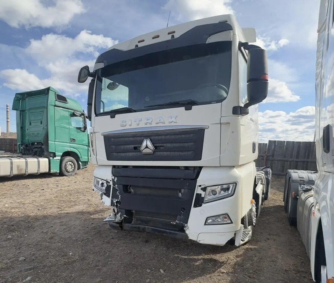 SITRAK C7H 4x2 Седельный тягач — Чита