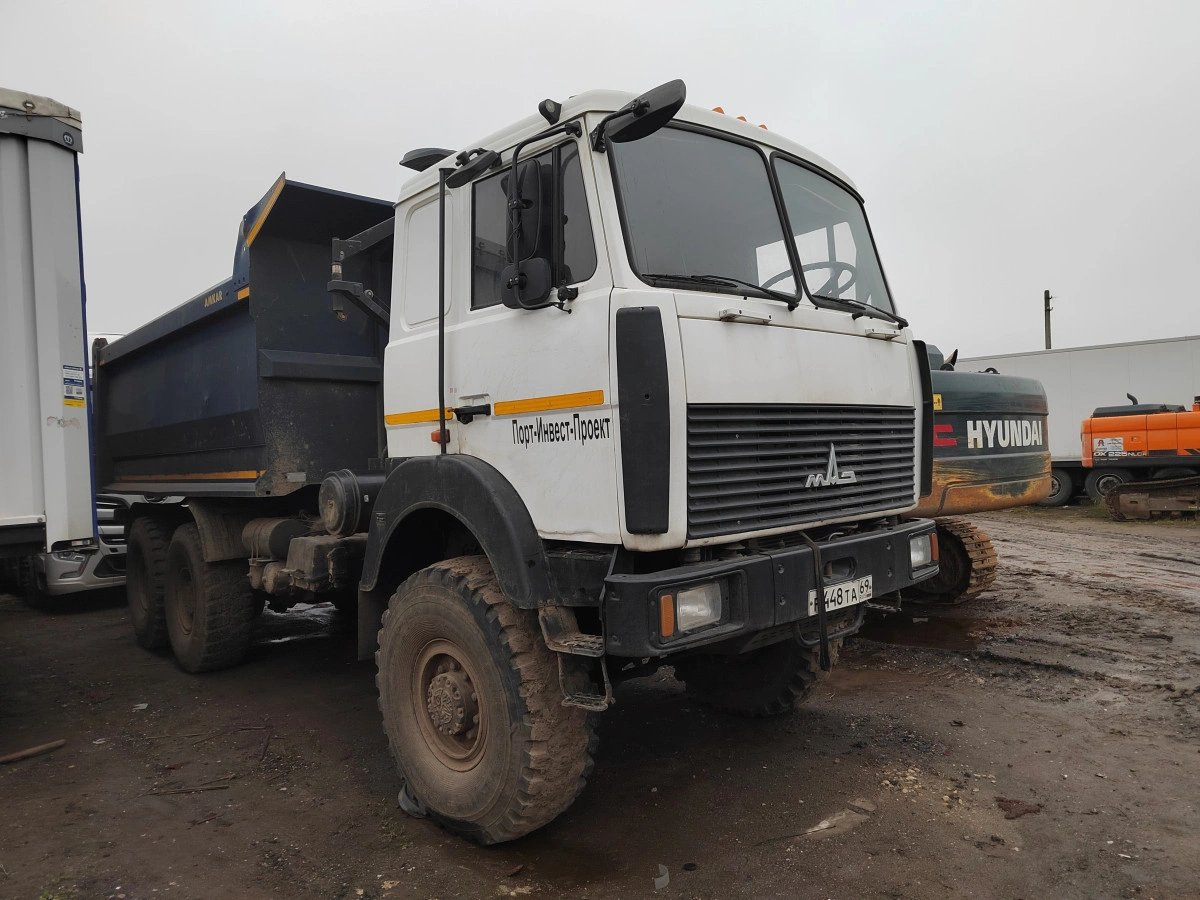 Самосвал МАЗ 6317F9 — Москва