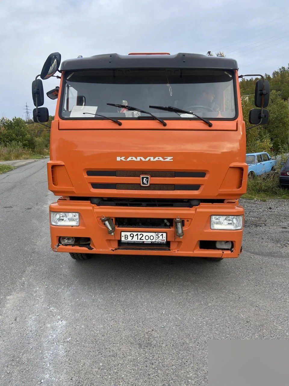 КамАЗ 6520 6x4 Бортовой с КМУ R6B1A4 — Кола