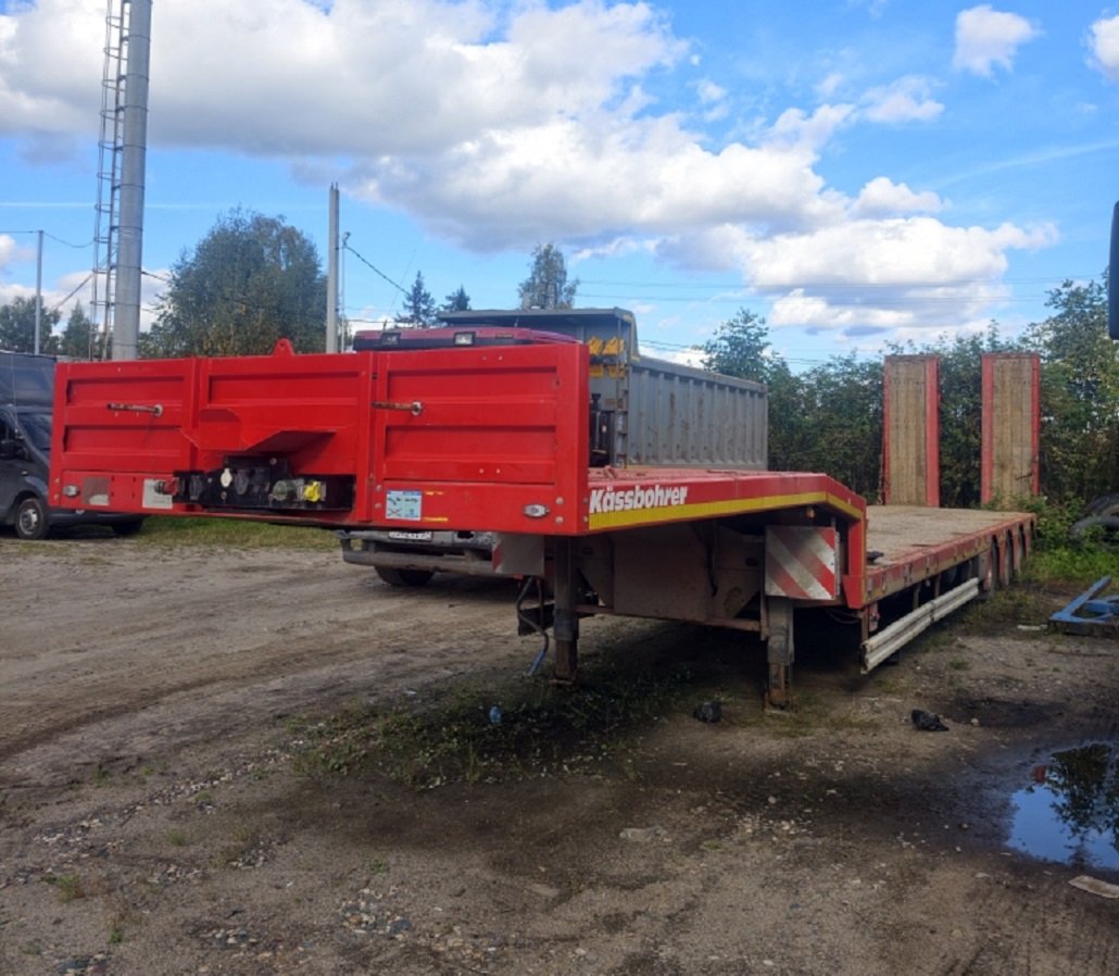 Полуприцеп Kassbohrer Lowbed — Ново-Талицы