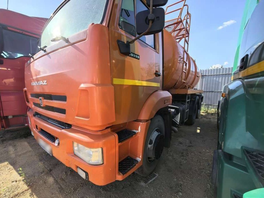 ЧЕЛЯБИНСКИЙ МАШИНОСТРОИТЕЛЬНЫЙ ЗАВОД 7074* на шасси КамАЗ 65115 6x4 Вакуумная машина — Ростов-на-Дону