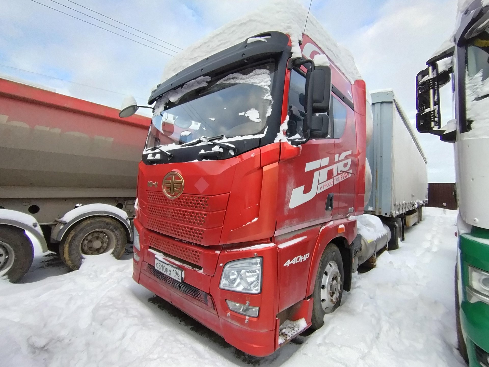 FAW 4x2 Седельный тягач — Большой Исток