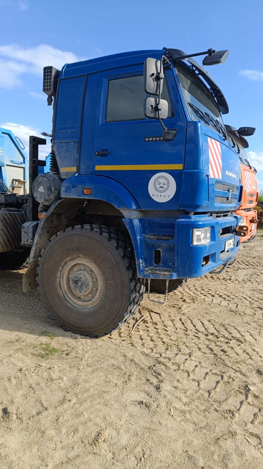 КамАЗ 65221 6x6 Седельный тягач — Новый Уренгой