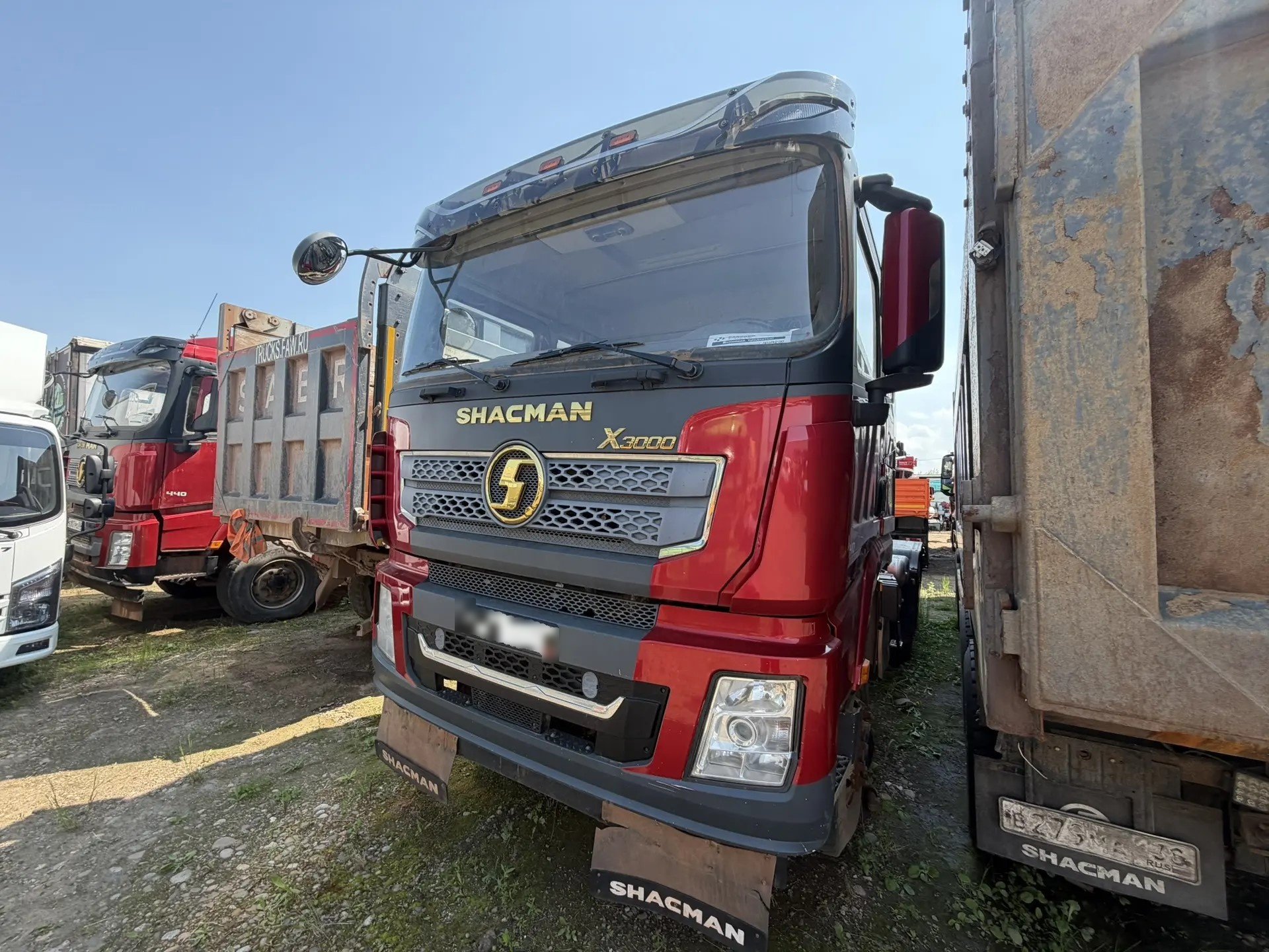Shacman (Shaanxi) SX* 6x6 Седельный тягач — Иркутск