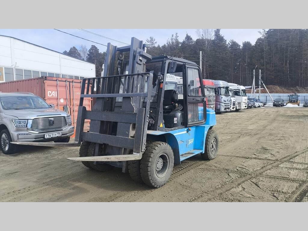 Автопогрузчик TRF D70-3M, вилочный погрузчик — Екатеринбург