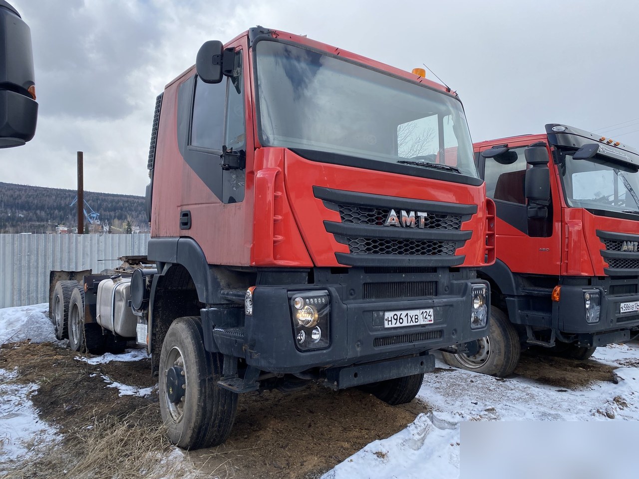 AMT N.V. 6x6 Седельный тягач с КМУ 632910 — Усть-Кут
