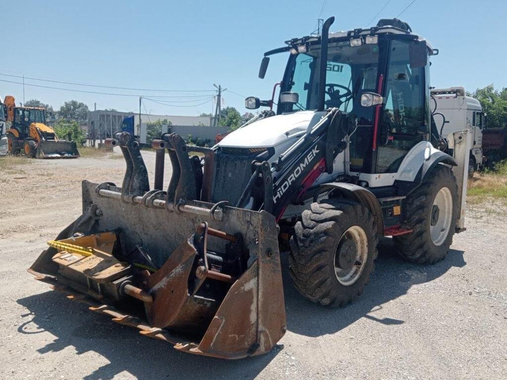 ЭКСКАВАТОР-ПОГРУЗЧИК HIDROMEK HMK 102B — Краснодар