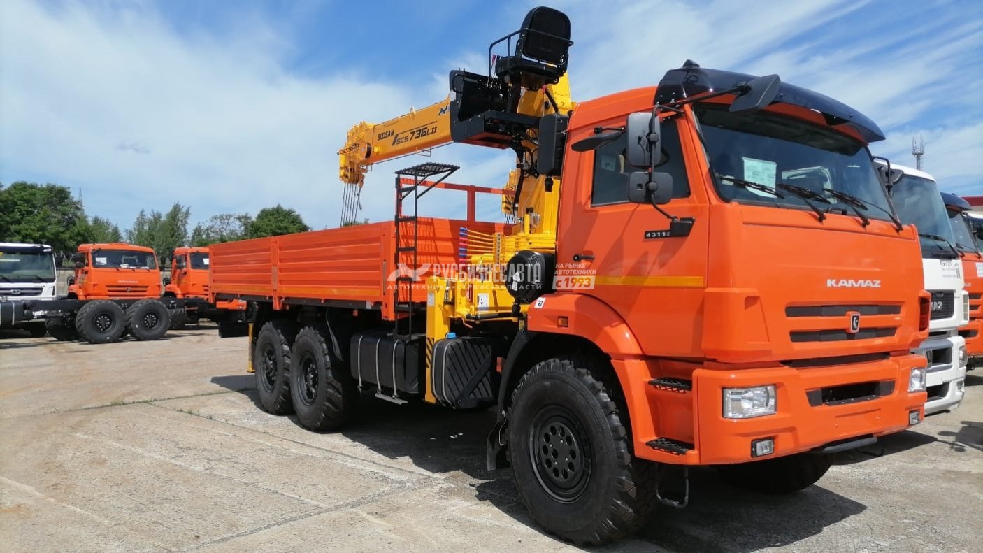 КМУ КАМАЗ 43118-3027-48 (Евро-5) + SOOSAN SCS736LII верх.упр.+борт сталь 6.2м. (без спалки) — новая техника в лизинг