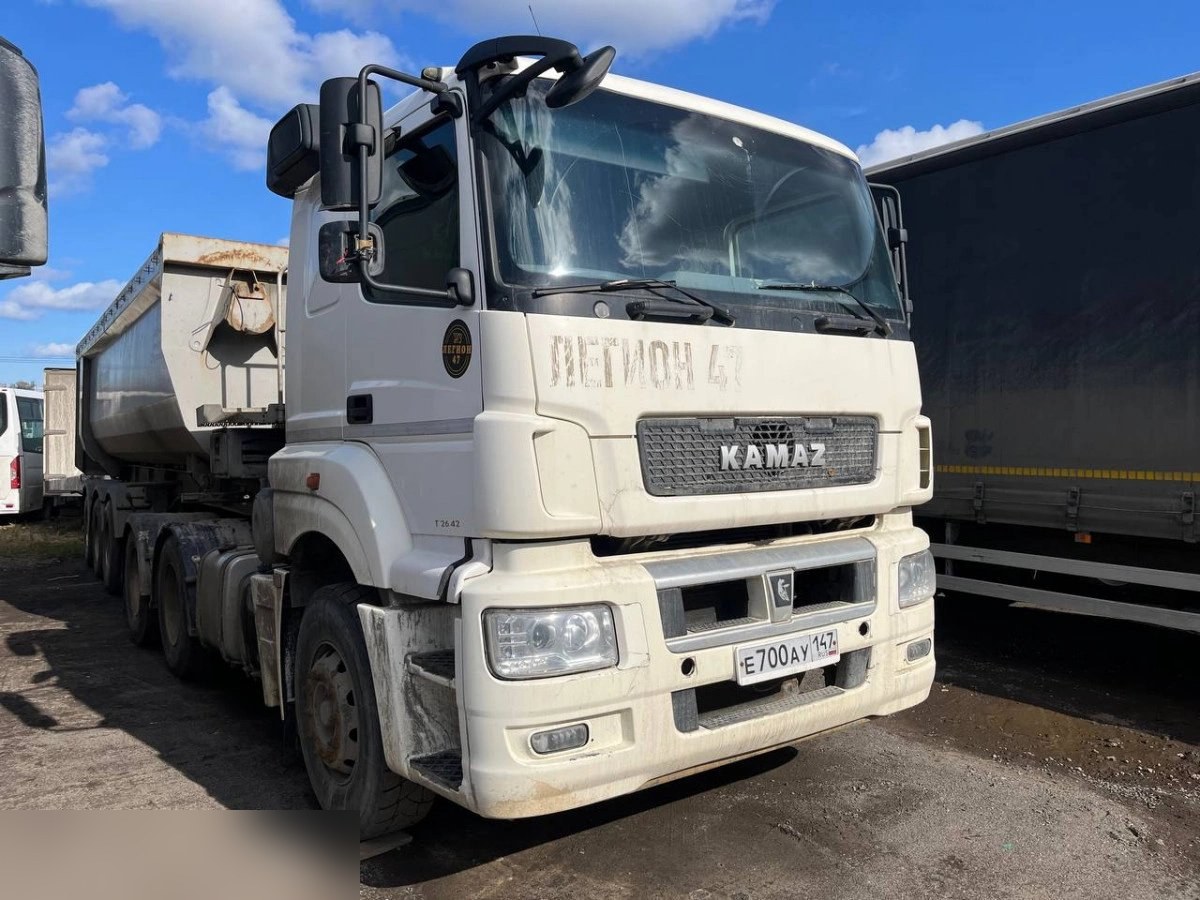 КАМАЗ 5350 — Санкт-Петербург