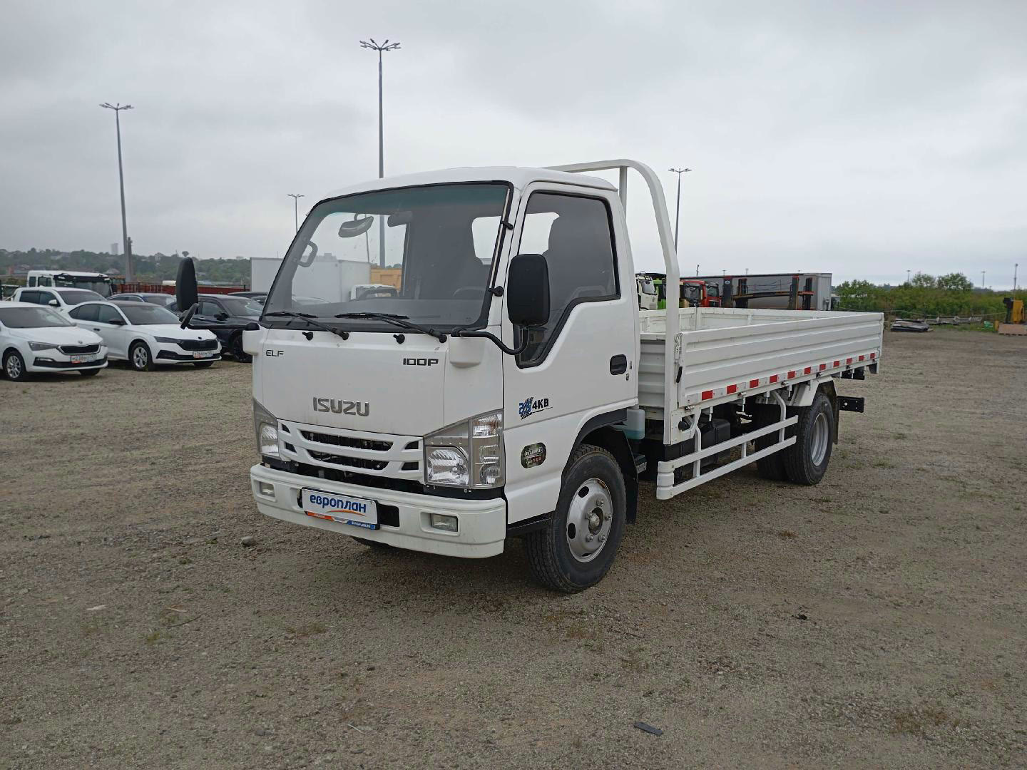 Isuzu ELF — Артем