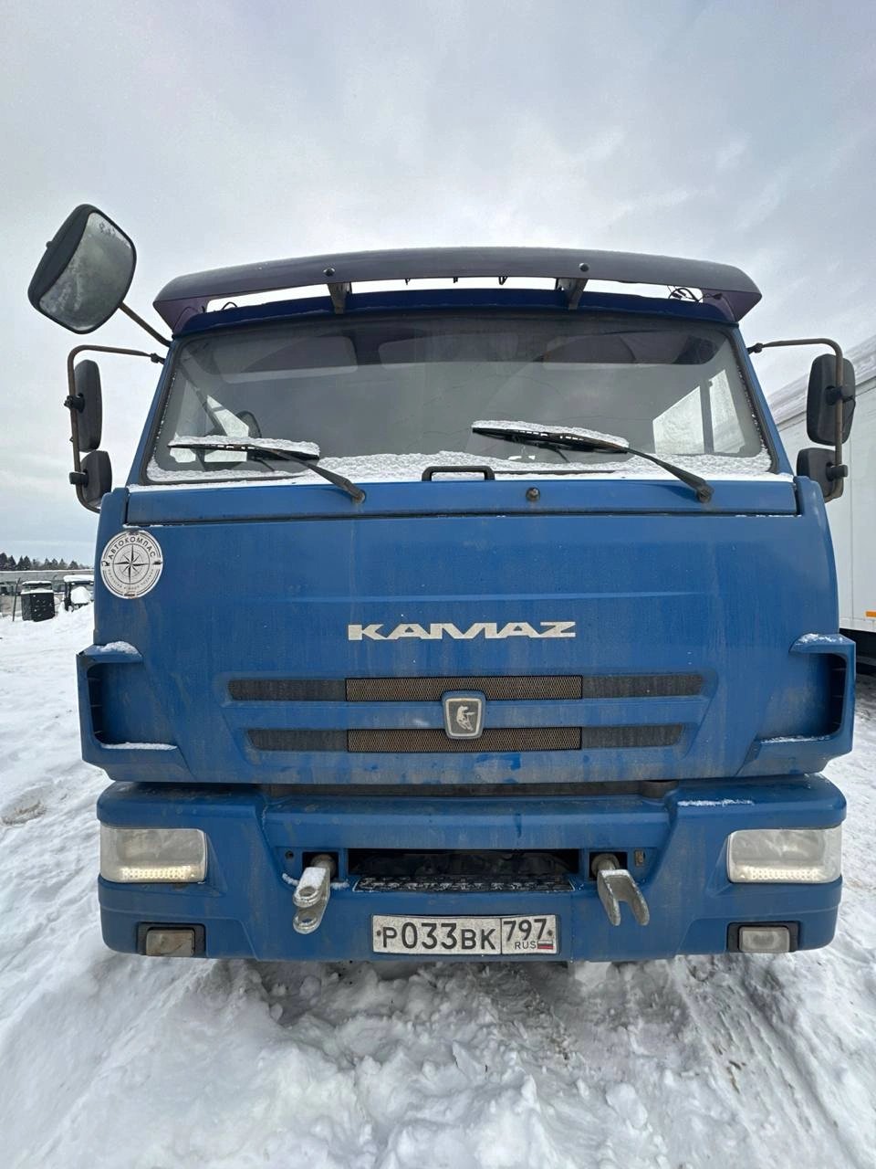 КамАЗ 65117 6x4 Бортовой с КМУ 732457 — Москва