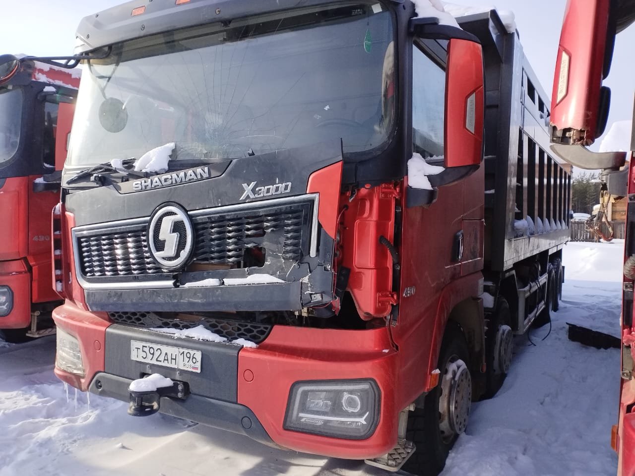 Shacman (Shaanxi) SX* 8x4 Самосвал — Ленск