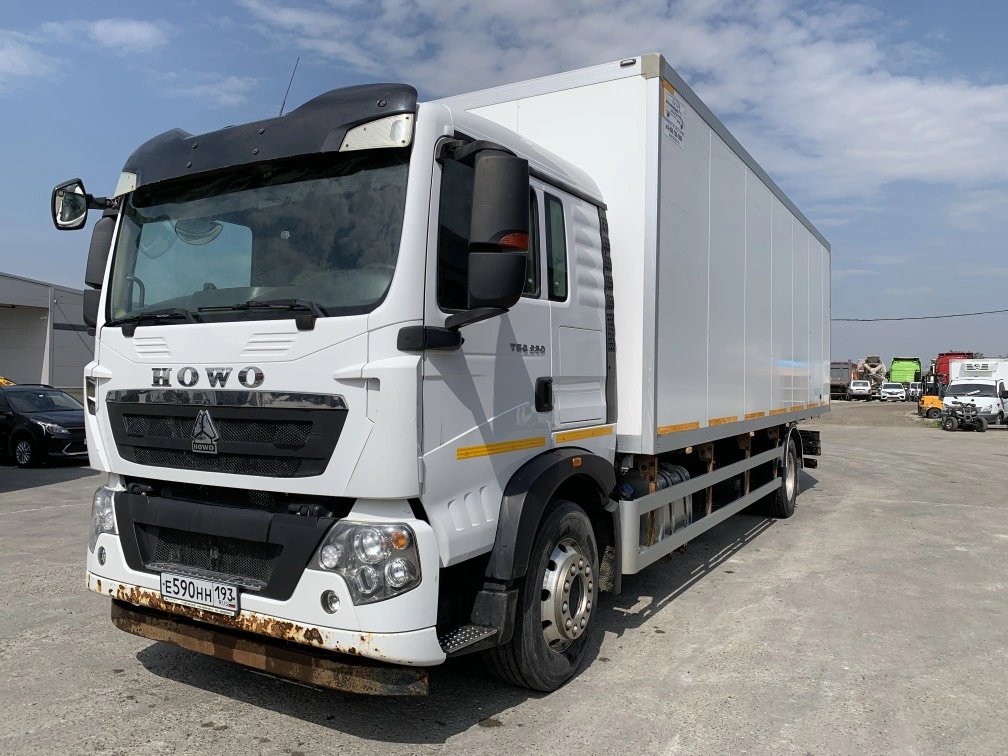 Грузовой изотермический HOWO T5G — Краснодар