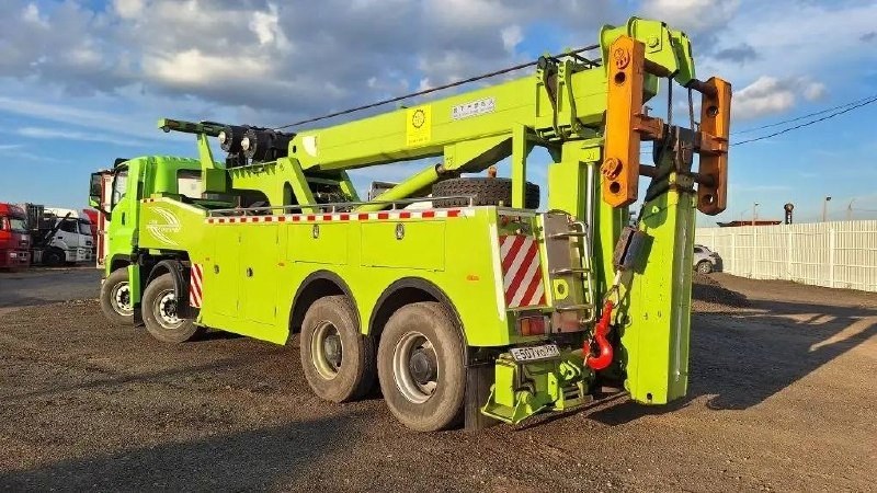 ISUZU GIGA 8x4