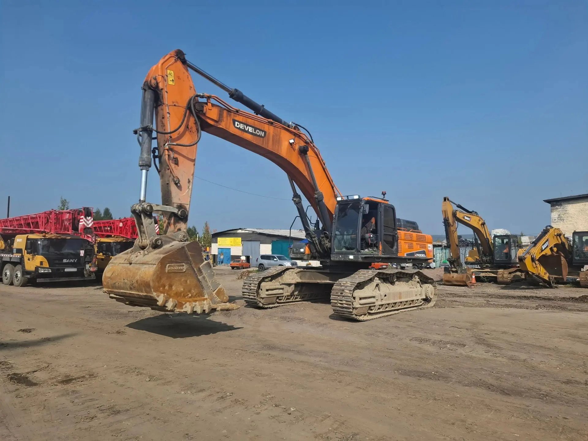 Гусеничный экскаватор DEVELON DX530LC-7B — Нерюнгри