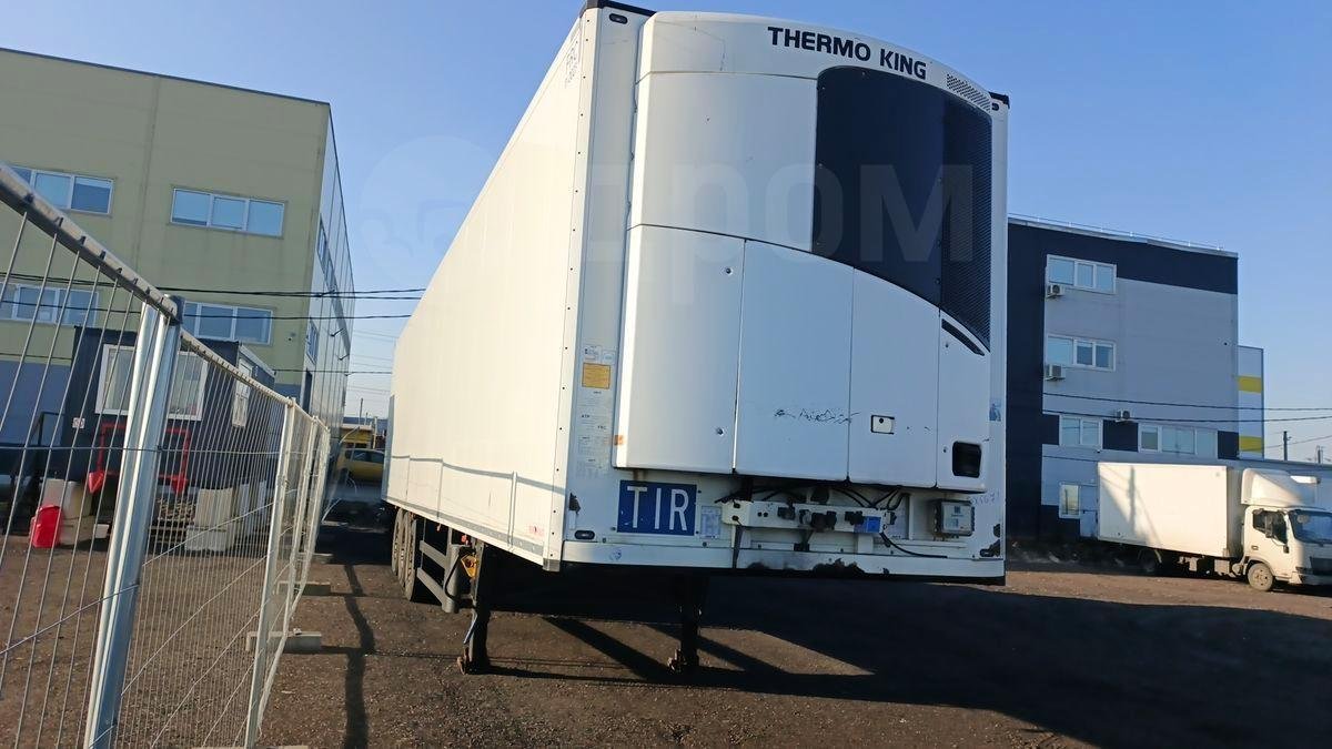 Полуприцеп-рефрижератор Schmitz Cargobull — Санкт-Петербург