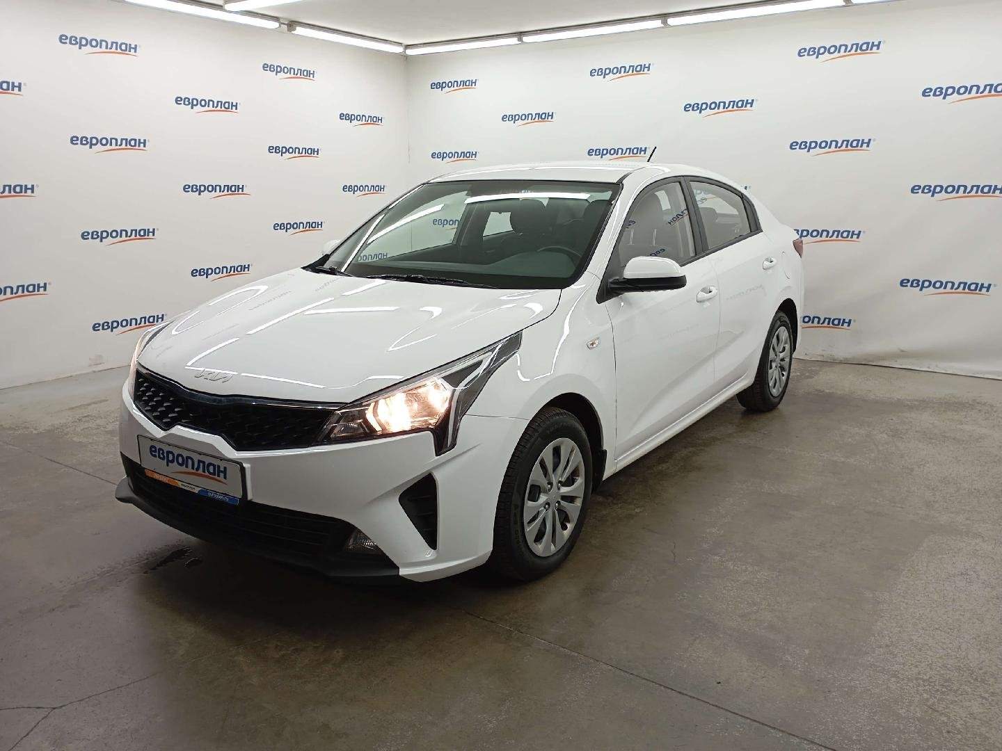 Kia Rio — Москва