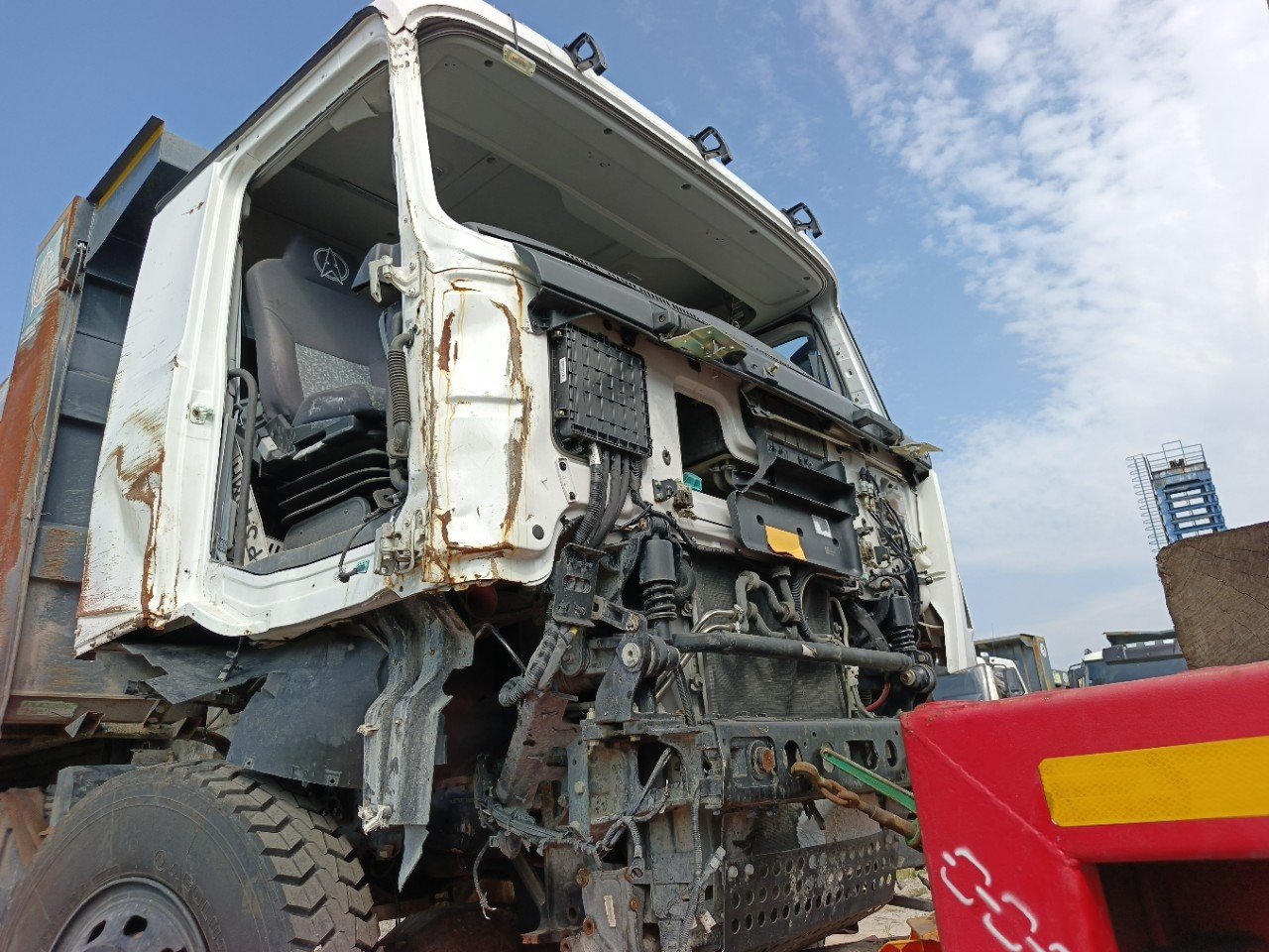 BEIBEN ND* 6x6 Самосвал — Сургут