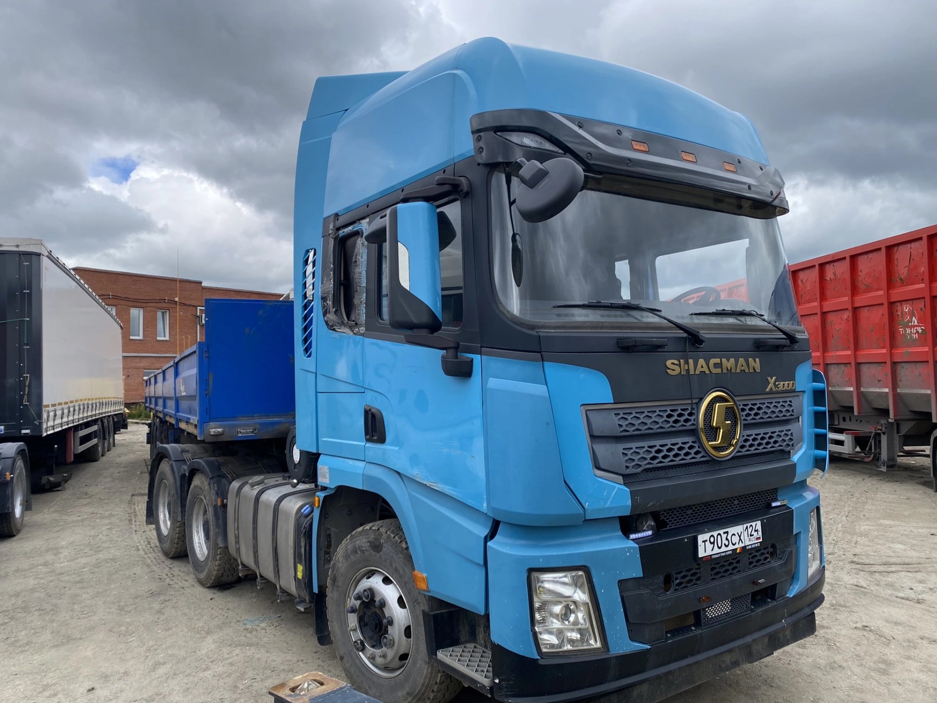 SHACMAN SX4256NW324C — Новосибирск