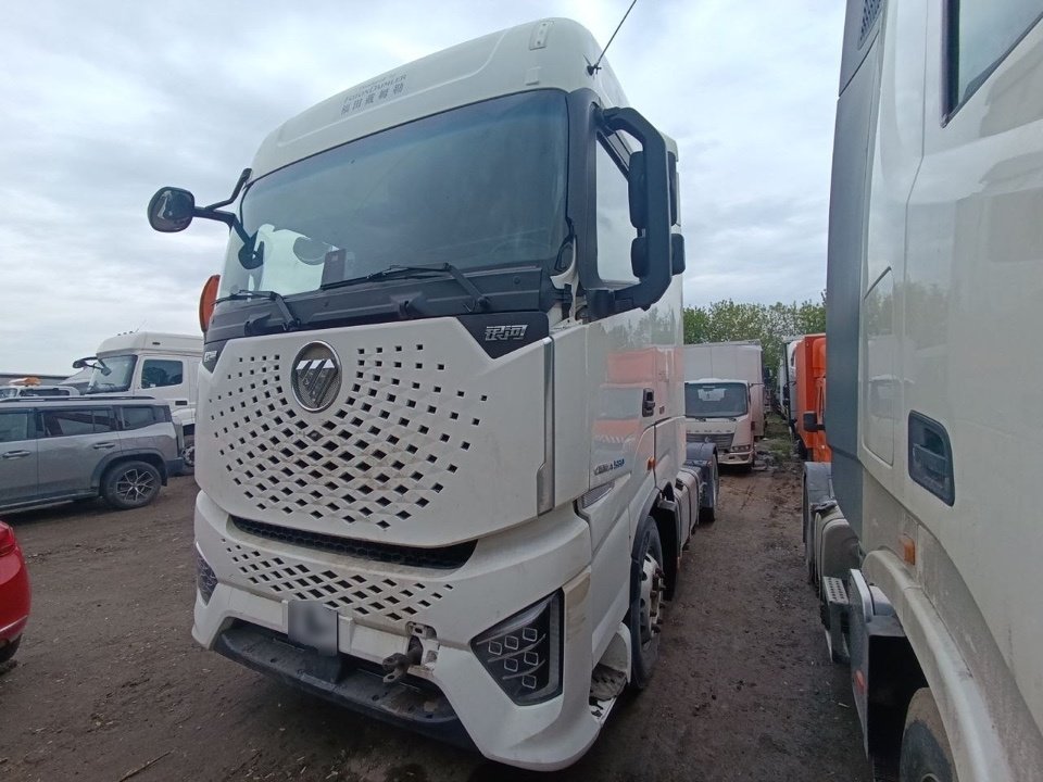 FOTON AUMAN Galaxy 4x2 Седельный тягач — Казань