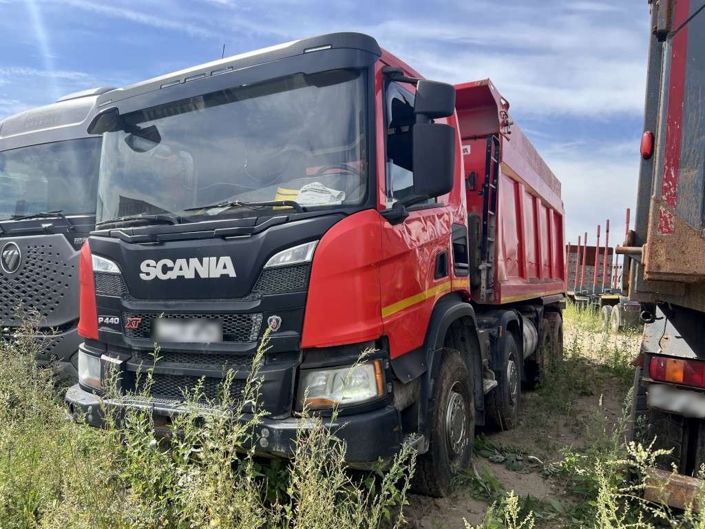 SCANIA P 8x4 Самосвал — Новосибирск