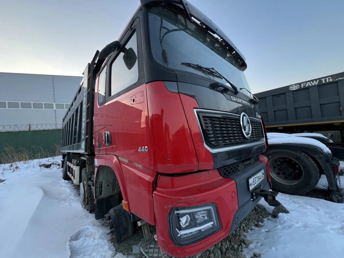 SHACMAN SX33186W366C — Артём