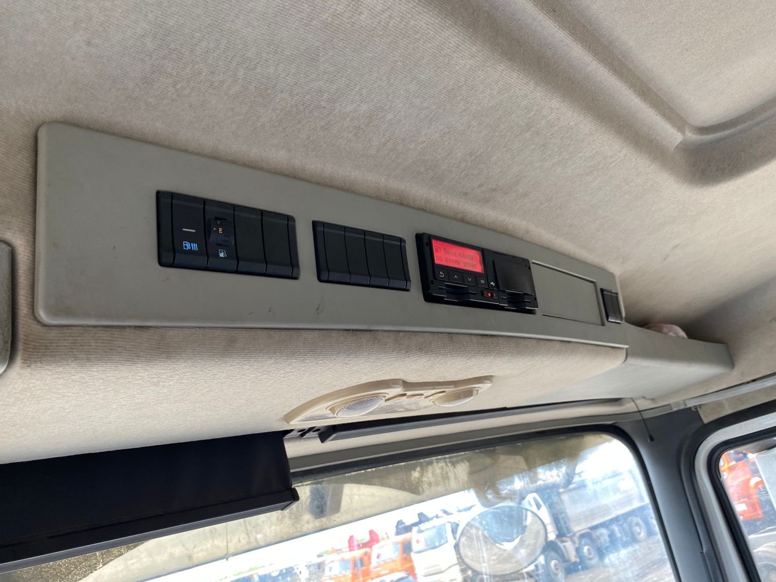 Shacman (Shaanxi) 8x4 Самосвал SX33186V366 — Ванюки