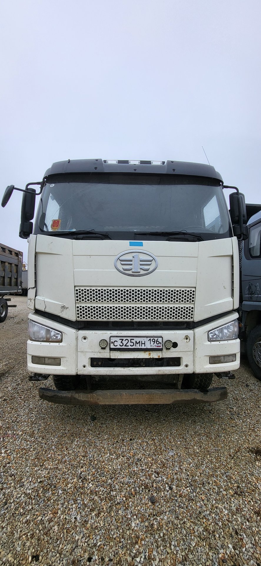 FAW J6 8x4 Самосвал — Екатеринбург