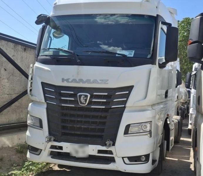 КАМАЗ М1946 4x2 Седельный тягач — Белгород