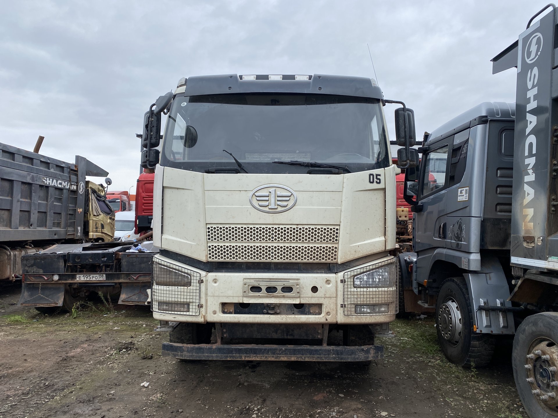 FAW J6 8x4 Самосвал — Иркутск