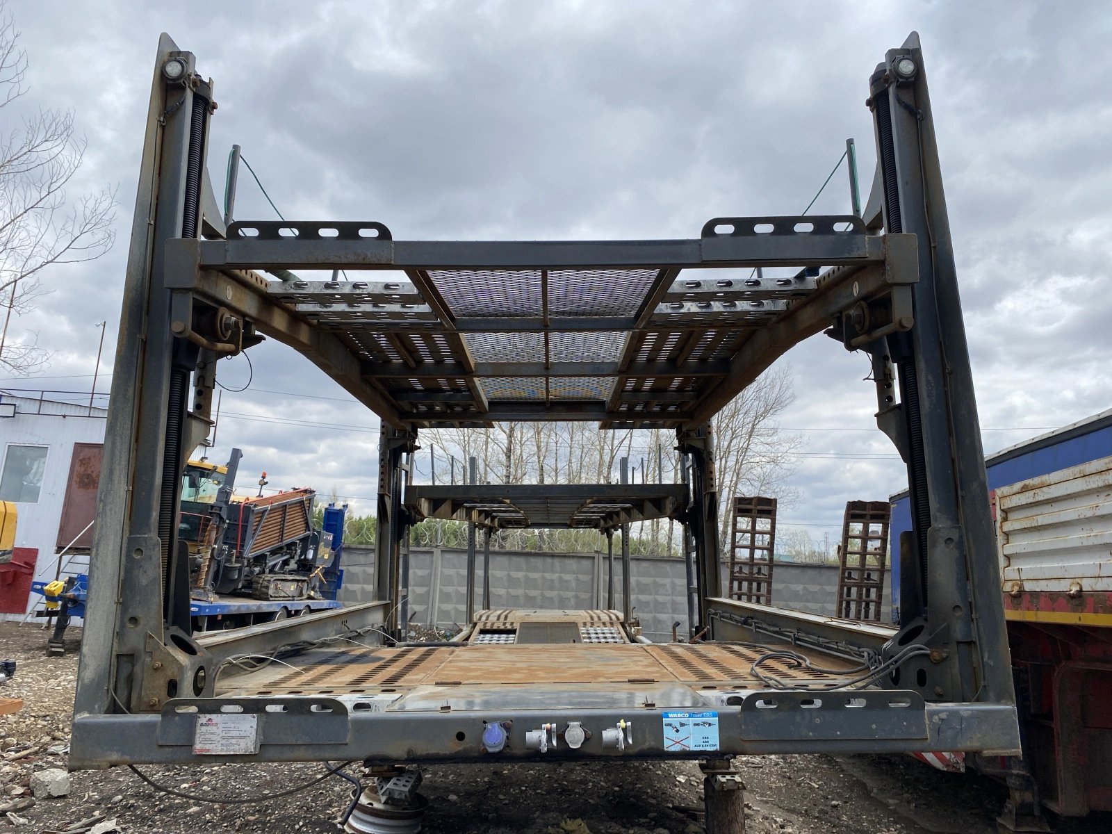 BLACKSMITH TRAILER Полуприцеп автовоз 922211 — Иркутск