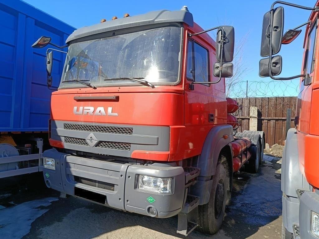 Тягач седельный Урал 7963C1 — Челябинск