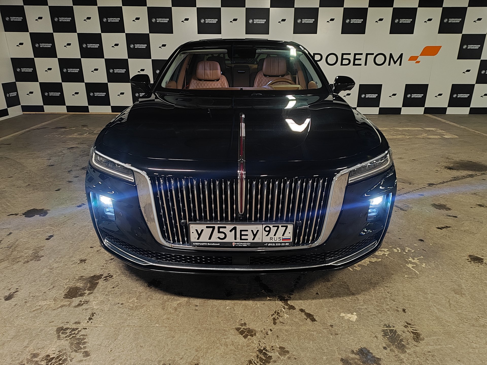 HONGQI HQ9 — Москва