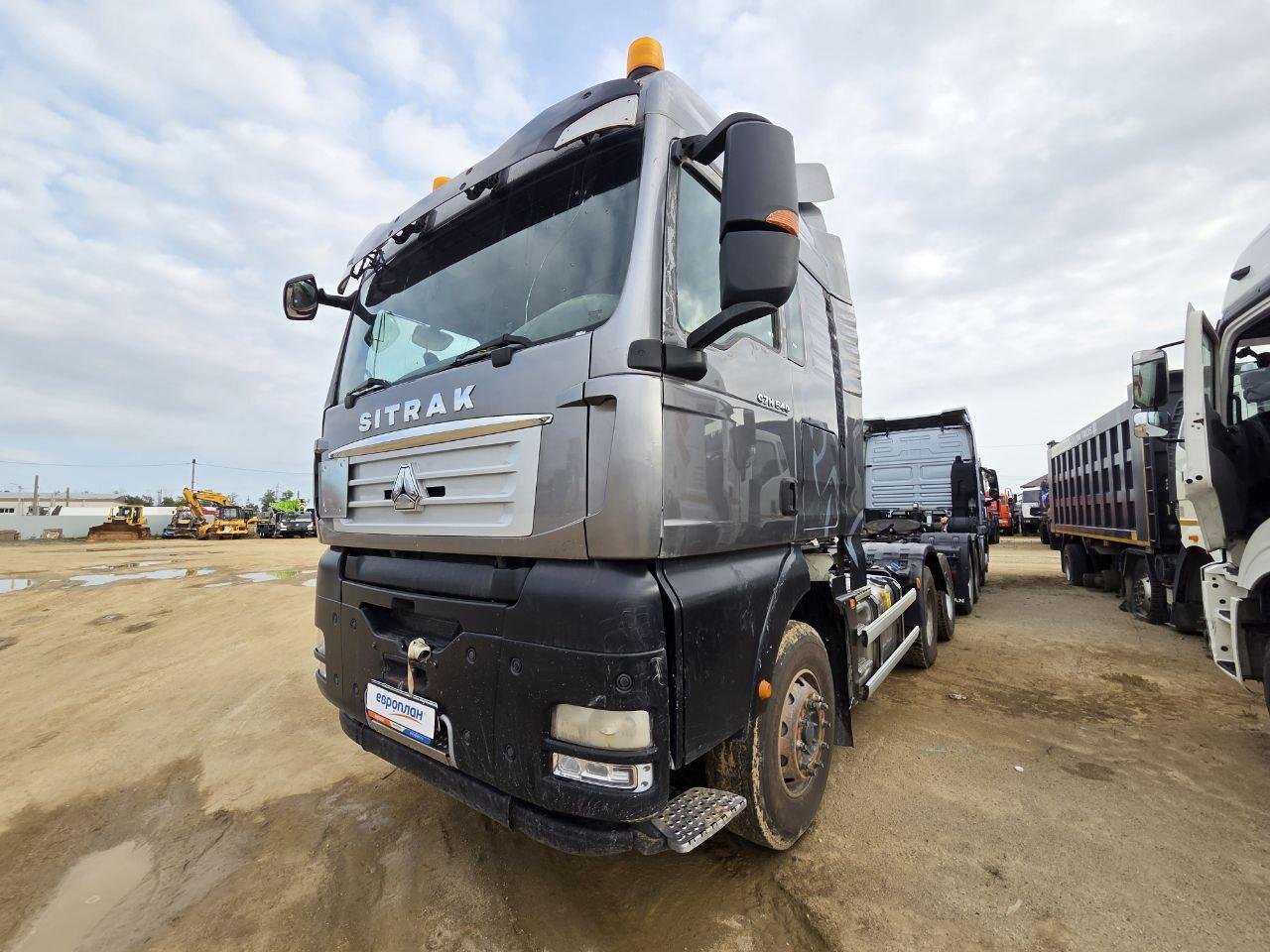 Sitrak ZZ4256V364HE — Благовещенск
