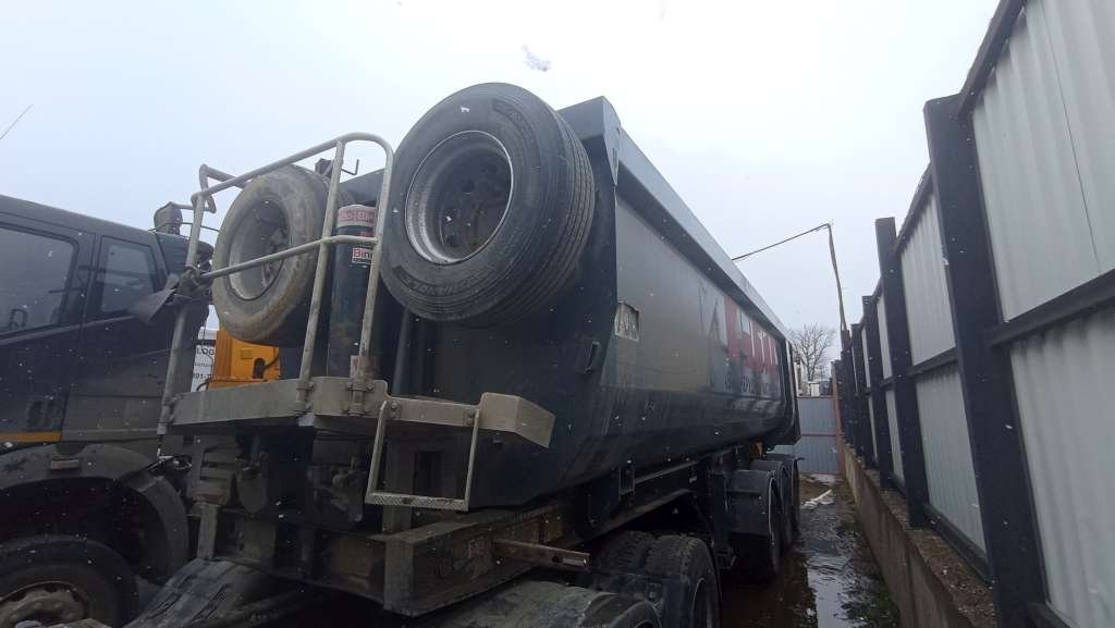 GRUNWALD 9453 Полуприцеп самосвальный — Москва