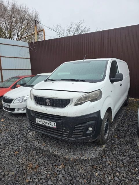 Грузовой фургон PEUGEOT EXPERT — Батайск